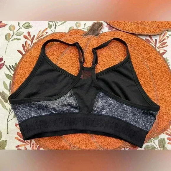 PINK Victoria's Secret Ultimate Lightly Lined Sport Bra M - Picture 2 of 3